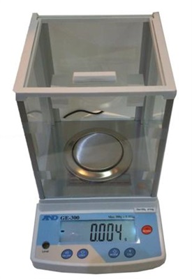 ترازوی دیجیتال آزمایشگاهی AND مدل GE200